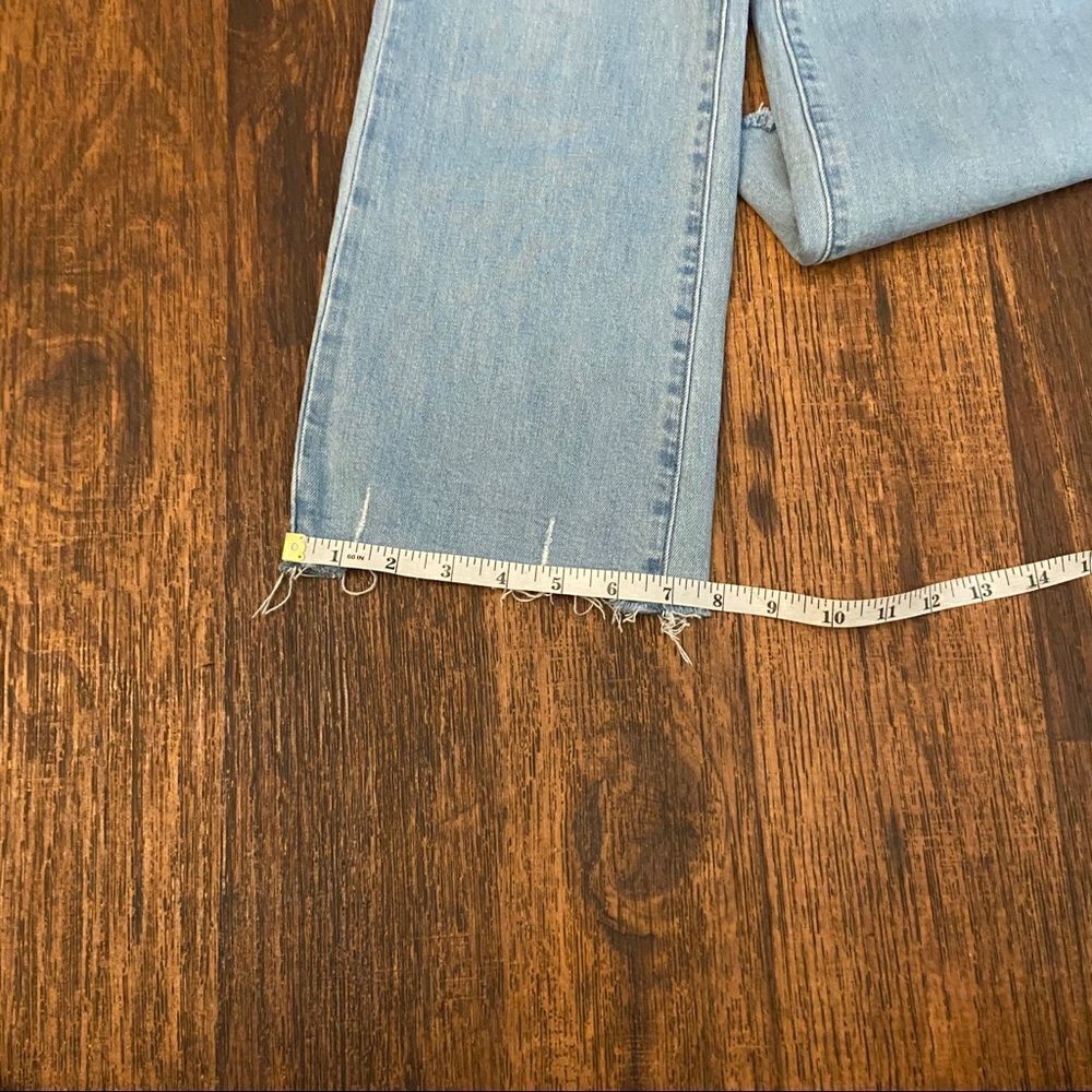 Uniqlo jeans  - Picture 9 of 9